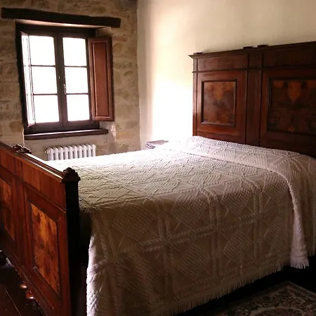 בית חווה Agriturismo Podere Dei Sassi *