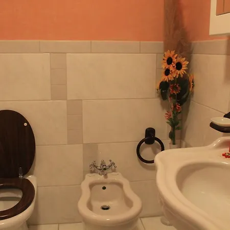 בית חווה Agriturismo Podere Dei Sassi *